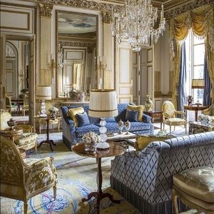 Meet your Posher, Tunde